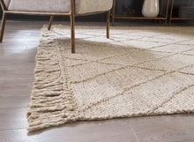 Load image into Gallery viewer, Averhall - Rug