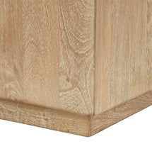 Load image into Gallery viewer, Belenburg - Accent Table