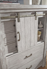 Load image into Gallery viewer, Brashland - Five Drawer Chest - Distressed Finish