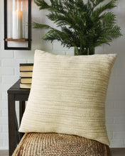 Load image into Gallery viewer, Budrey - Pillow (4/cs)