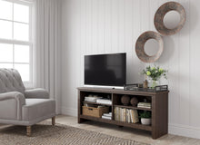 Load image into Gallery viewer, Camiburg - Tv Stand