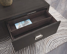 Load image into Gallery viewer, Chisago - Lift Top Cocktail Table