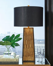 Load image into Gallery viewer, Dairson - Poly Table Lamp (1/cn)