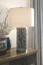 Load image into Gallery viewer, Dayo - Metal Table Lamp (1/cn)