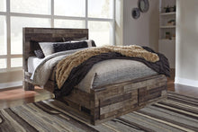 Load image into Gallery viewer, Derekson Storage Bed