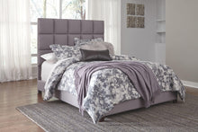 Load image into Gallery viewer, Dolante - Upholstered Bed