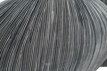 Load image into Gallery viewer, Donya - Vase