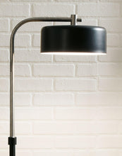 Load image into Gallery viewer, Eliridge - Lamp (1/cn)
