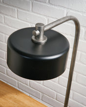 Load image into Gallery viewer, Eliridge - Lamp (1/cn)
