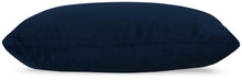 Load image into Gallery viewer, Gariland - Pillow (4/cs)