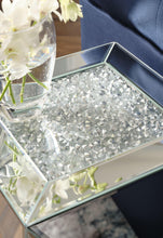 Load image into Gallery viewer, Gillrock - Accent Table