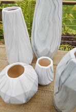 Load image into Gallery viewer, Edersment White Accessory Set (Set of 5)