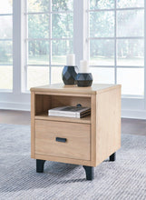 Load image into Gallery viewer, Freslowe Light Brown/Black End Table