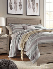 Load image into Gallery viewer, Culverbach - Panel Bed