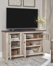 Load image into Gallery viewer, Bolanburg - Tv Stand