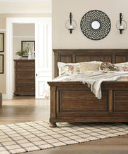Load image into Gallery viewer, Flynnter - Bedroom Set