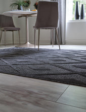 Load image into Gallery viewer, Averlain Black/Gray 7'10" x 9'10" Rug