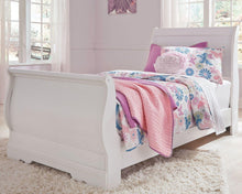Load image into Gallery viewer, Anarasia - Bed
