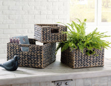 Load image into Gallery viewer, Elian Antique Gray Basket (Set of 3)