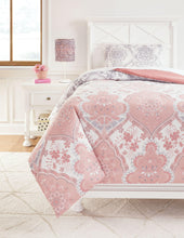 Load image into Gallery viewer, Avaleigh - Comforter Set