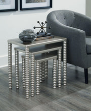 Load image into Gallery viewer, Caitworth - Accent Table Set (3/cn)