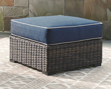 Load image into Gallery viewer, Grasson - Ottoman With Cushion