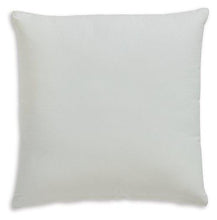 Load image into Gallery viewer, Gyldan Pillow