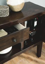Load image into Gallery viewer, Haddigan - Dining Room Set