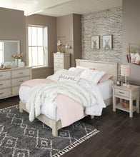 Load image into Gallery viewer, Hollentown - Panel Bed