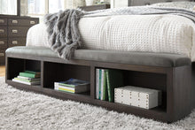 Load image into Gallery viewer, Hyndell - Bedroom Set