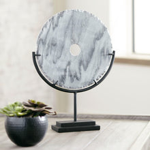 Load image into Gallery viewer, Jillsen - Sculpture