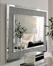 Load image into Gallery viewer, Kingsleigh - Accent Mirror