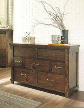 Load image into Gallery viewer, Lakeleigh - Bedroom Set
