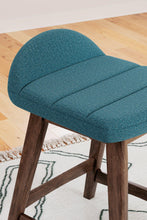 Load image into Gallery viewer, Lyncott Counter Height Bar Stool