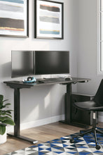 Load image into Gallery viewer, Lynxtyn - Adjustable Height Desk