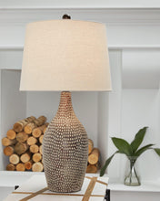 Load image into Gallery viewer, Laelman Brown/Gray Table Lamp (Set of 2)