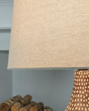 Load image into Gallery viewer, Laelman Brown/Gray Table Lamp (Set of 2)