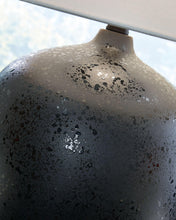 Load image into Gallery viewer, Ladstow - Ceramic Table Lamp (1/cn)