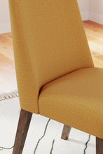 Load image into Gallery viewer, Lyncott Dining Chair