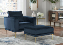 Load image into Gallery viewer, Macleary - Living Room Set