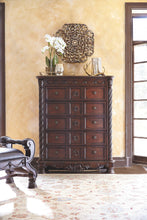 Load image into Gallery viewer, North Shore - Chest