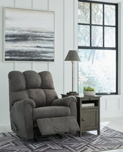 Load image into Gallery viewer, Potrol Recliner