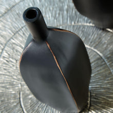 Load image into Gallery viewer, Rhaveney - Vase (3/cs)