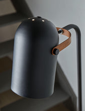 Load image into Gallery viewer, Ridgewick - Lamp (1/cn)