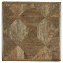Load image into Gallery viewer, Lawland Light Brown End Table