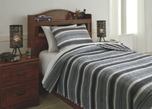 Load image into Gallery viewer, Merlin - Coverlet Set