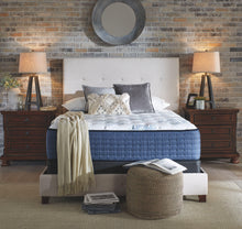 Load image into Gallery viewer, Mt Dana - Mattress