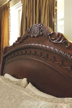 Load image into Gallery viewer, North Shore - Bedroom Set