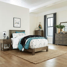 Load image into Gallery viewer, Shamryn - Bedroom Set
