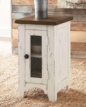 Load image into Gallery viewer, Wystfield - Chair Side End Table